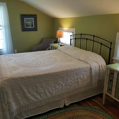 The Blackberry Inn Bed & Breakfast Watkins Glen Exterior foto